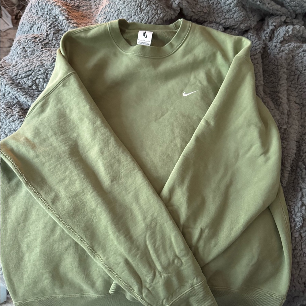 Nike Olive Crewneck Sweater